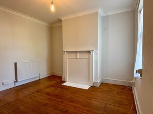 Dining room- click for photo gallery